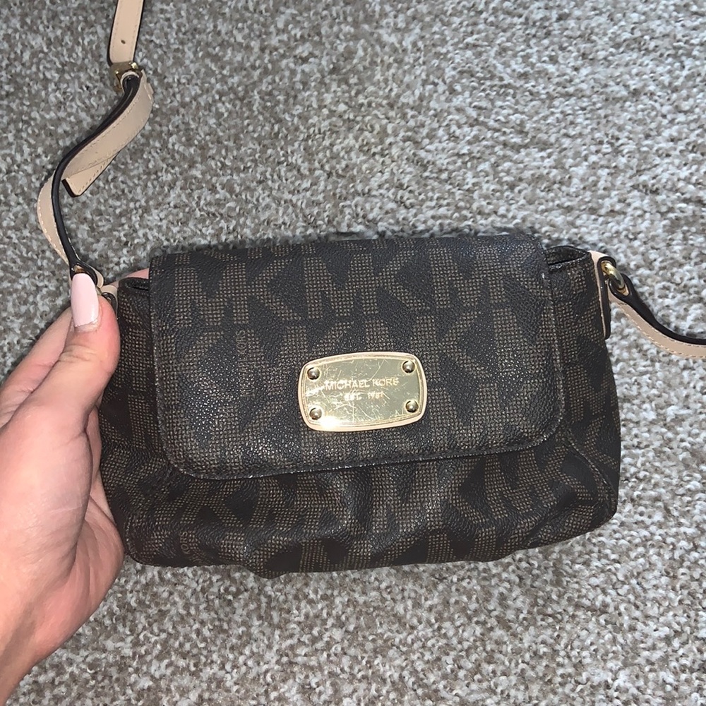 Michael Kors small crossbody- used
